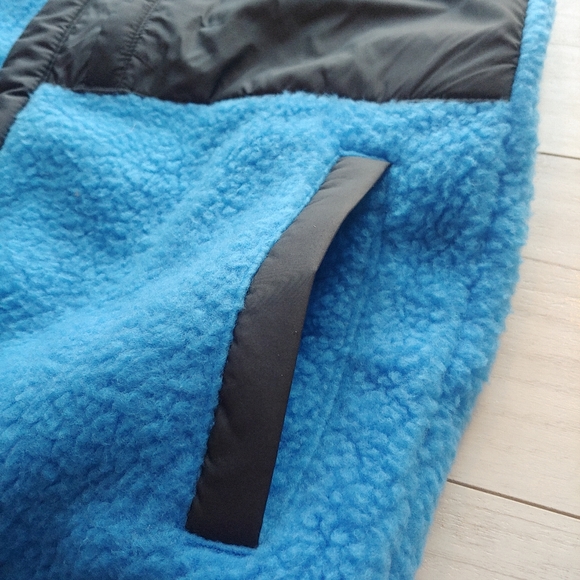 THE NORTH FACE NEW Teen Mashup Vest - Picture 4 of 9